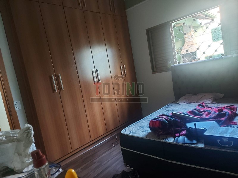 Casa à venda com 4 quartos, 167m² - Foto 13