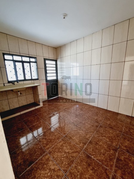 Casa para alugar com 2 quartos, 63m² - Foto 6