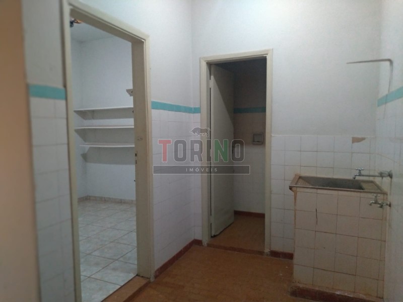 Casa à venda e aluguel com 4 quartos, 151m² - Foto 22