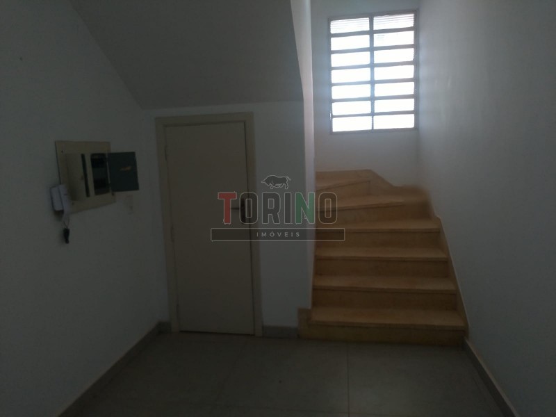 Casa à venda e aluguel com 4 quartos, 151m² - Foto 5