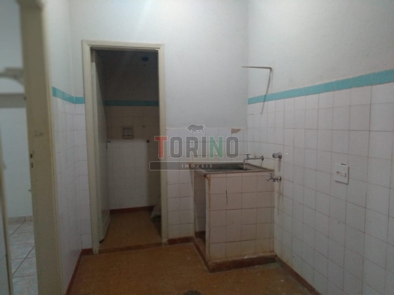 Casa à venda e aluguel com 4 quartos, 151m² - Foto 21