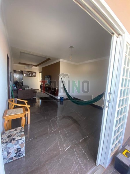 Casa à venda com 4 quartos, 160m² - Foto 24