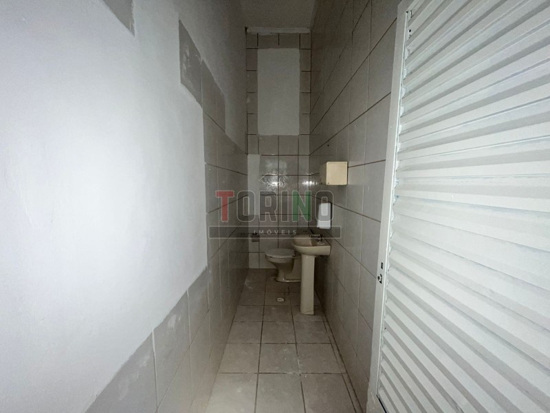 Prédio Inteiro para alugar, 150m² - Foto 4