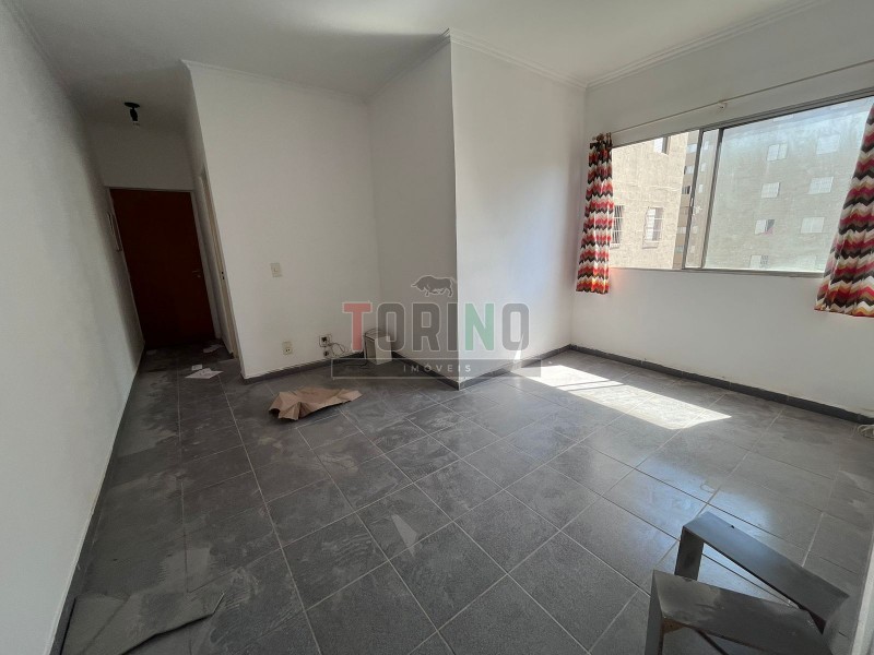 Apartamento para alugar com 2 quartos, 53m² - Foto 7