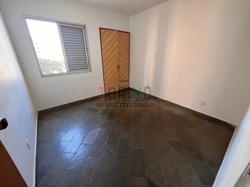 Apartamento à venda com 3 quartos, 100m² - Foto 8