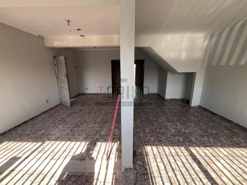 Casa à venda e aluguel com 2 quartos, 191m² - Foto 19