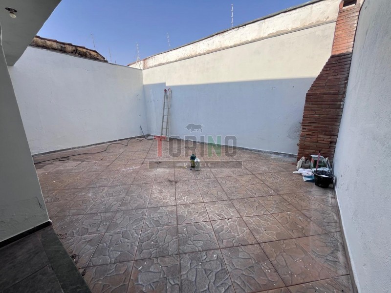 Casa à venda e aluguel com 2 quartos, 191m² - Foto 16