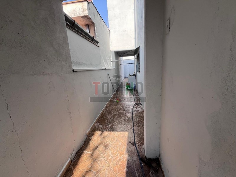 Casa à venda e aluguel com 2 quartos, 191m² - Foto 17