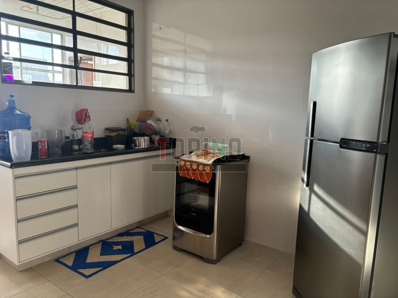 Apartamento à venda com 3 quartos, 96m² - Foto 11