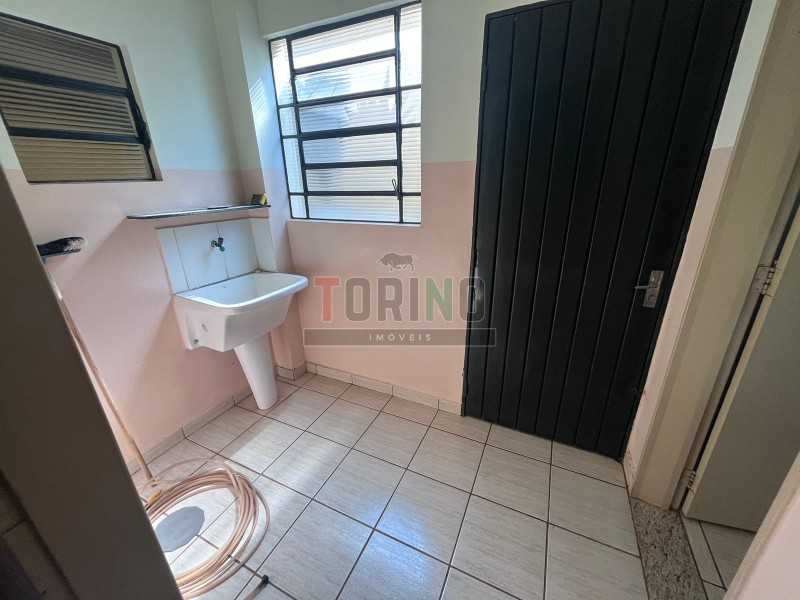 Depósito-Galpão-Armazém à venda com 3 quartos, 630m² - Foto 18