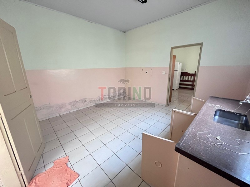 Depósito-Galpão-Armazém à venda com 3 quartos, 630m² - Foto 14