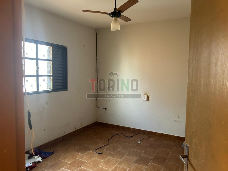 Casa à venda com 3 quartos, 122m² - Foto 13