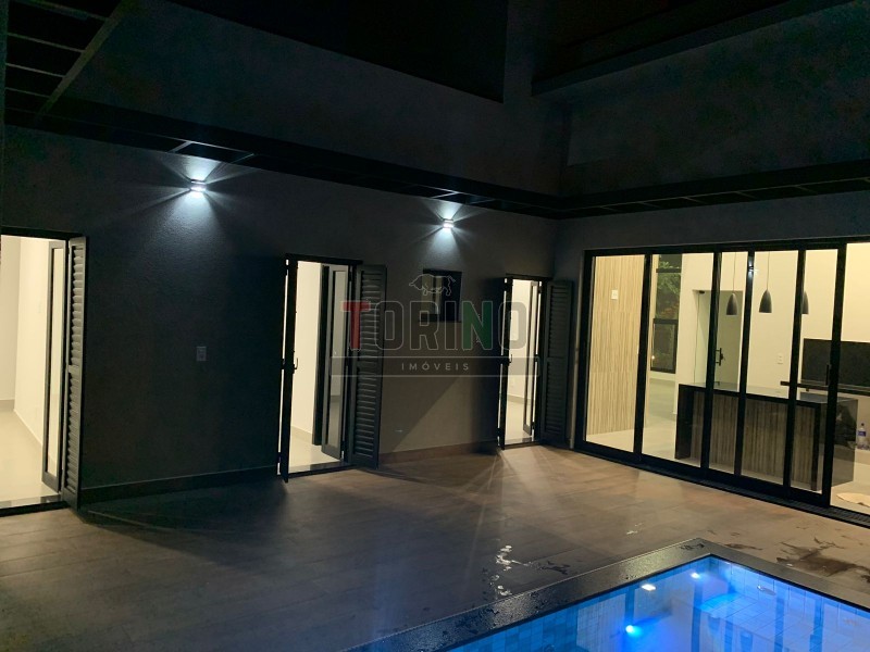 Casa à venda com 3 quartos, 285m² - Foto 16