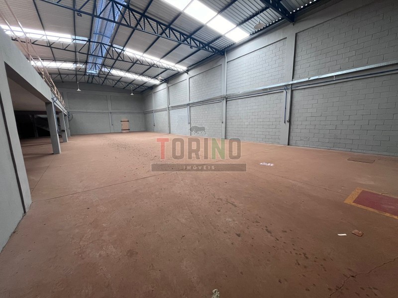 Depósito-Galpão-Armazém para alugar, 540m² - Foto 3