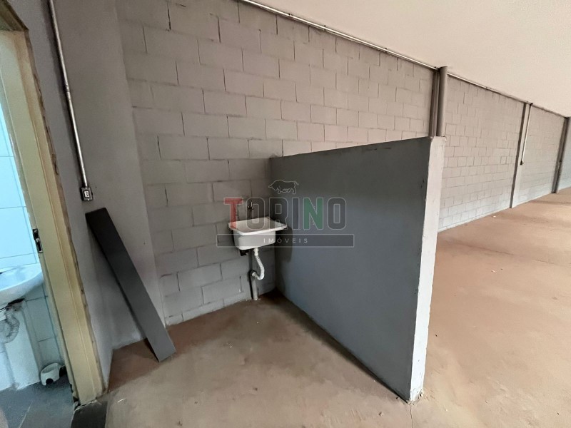 Depósito-Galpão-Armazém para alugar, 540m² - Foto 4