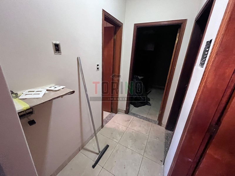 Casa para alugar com 2 quartos, 187m² - Foto 4