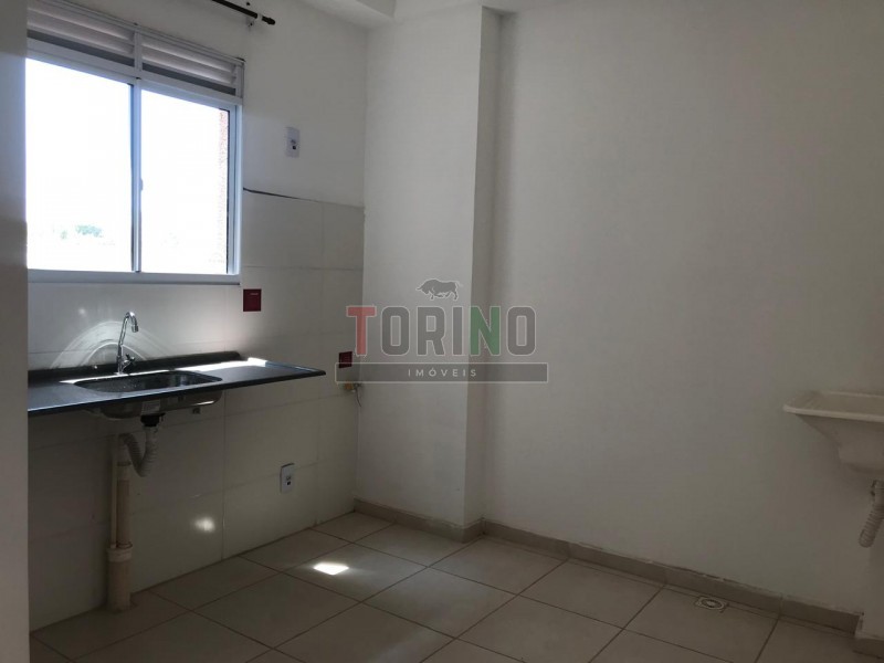 Apartamento para alugar com 2 quartos, 42m² - Foto 18