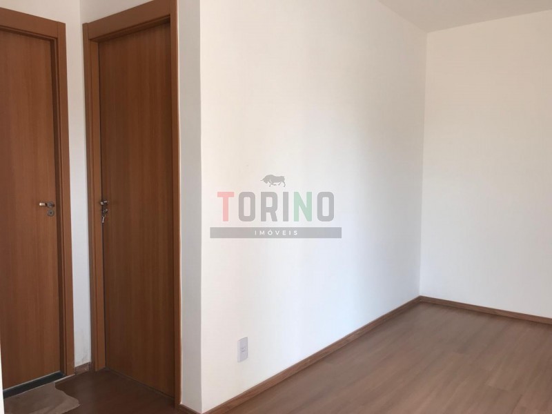 Apartamento para alugar com 2 quartos, 42m² - Foto 7