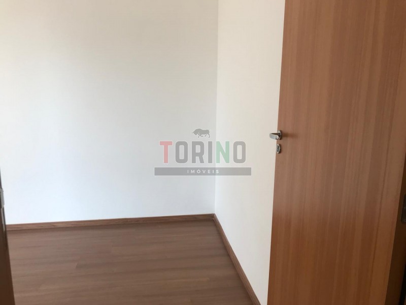 Apartamento para alugar com 2 quartos, 42m² - Foto 2