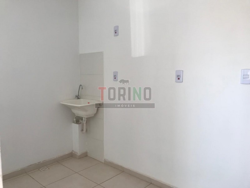 Apartamento para alugar com 2 quartos, 42m² - Foto 19