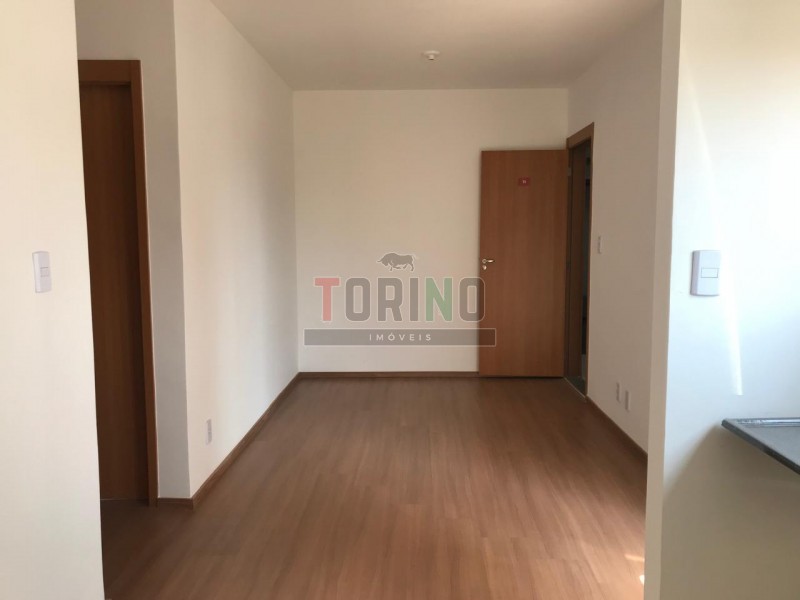 Apartamento para alugar com 2 quartos, 42m² - Foto 3