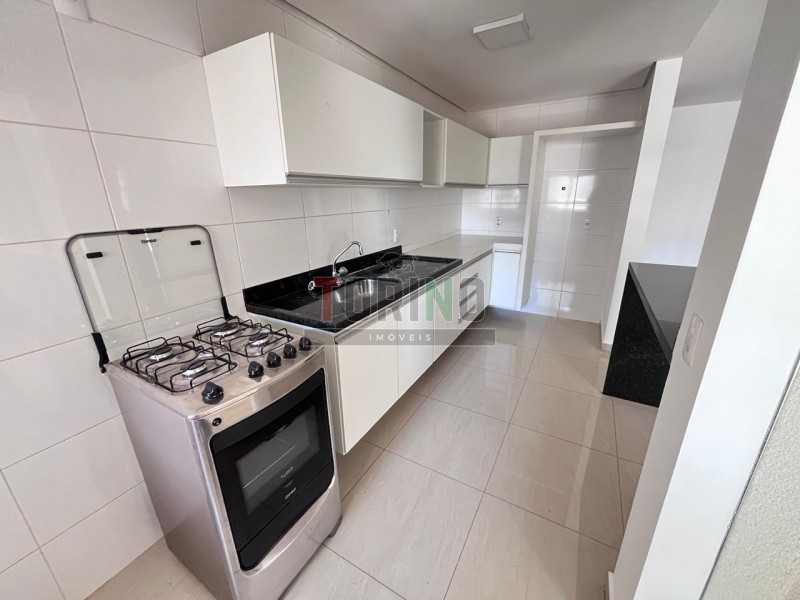 Apartamento para alugar com 2 quartos, 87m² - Foto 11