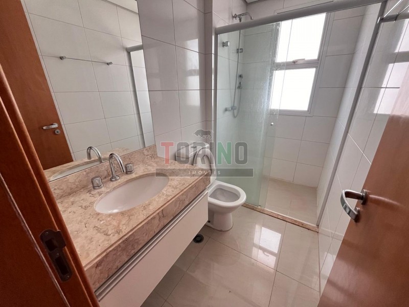 Apartamento para alugar com 2 quartos, 87m² - Foto 7