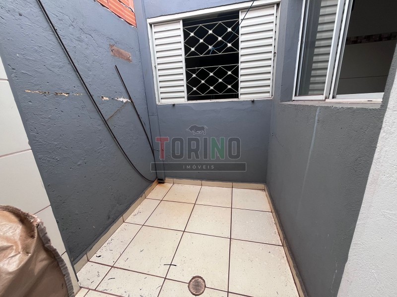 Casa à venda com 2 quartos, 94m² - Foto 13