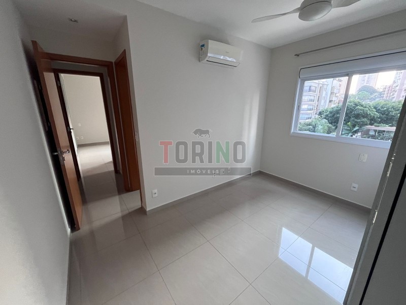 Apartamento para alugar com 2 quartos, 87m² - Foto 11