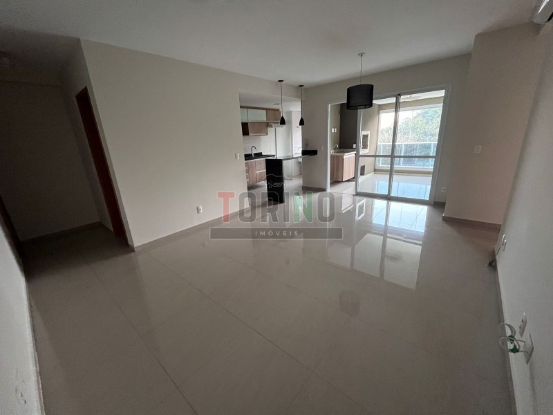 Apartamento para alugar com 2 quartos, 87m² - Foto 3