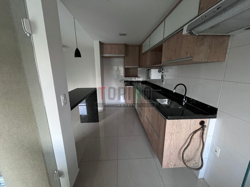 Apartamento para alugar com 2 quartos, 87m² - Foto 15