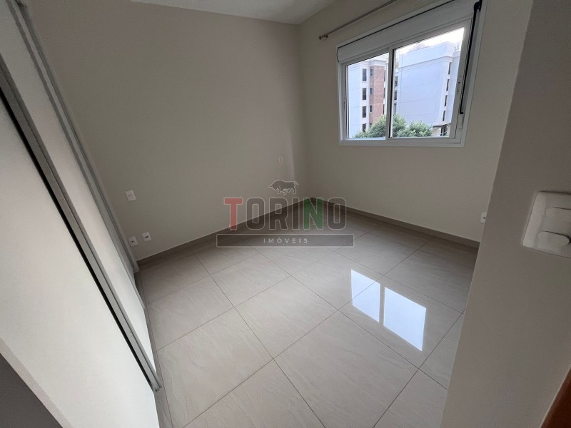 Apartamento para alugar com 2 quartos, 87m² - Foto 8