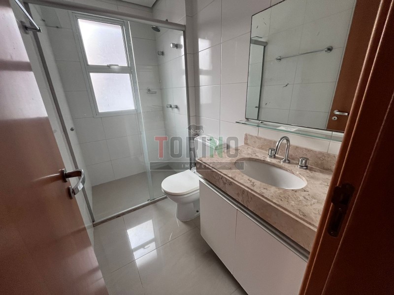 Apartamento para alugar com 2 quartos, 87m² - Foto 7