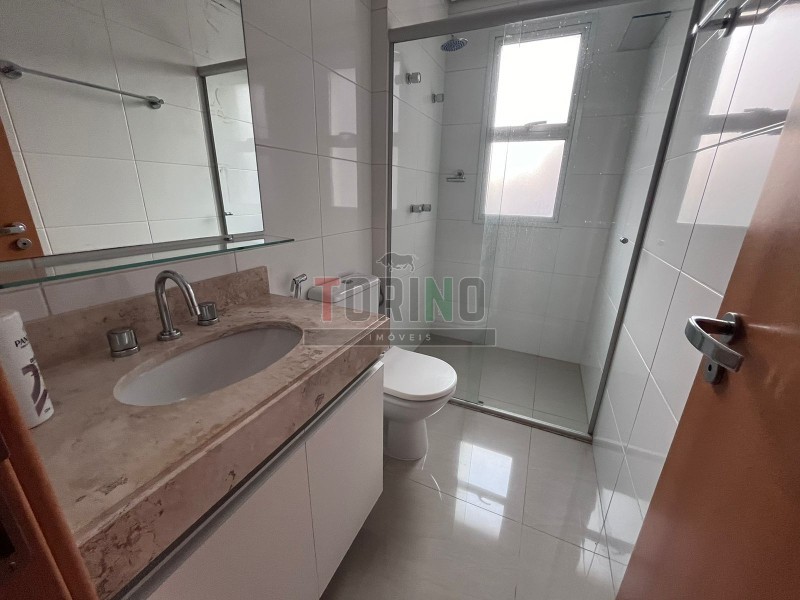 Apartamento para alugar com 2 quartos, 87m² - Foto 9