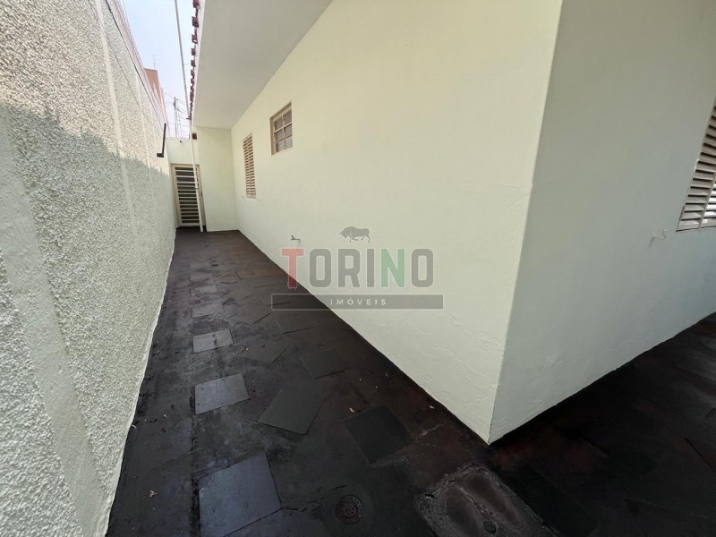 Casa para alugar com 3 quartos, 137m² - Foto 21