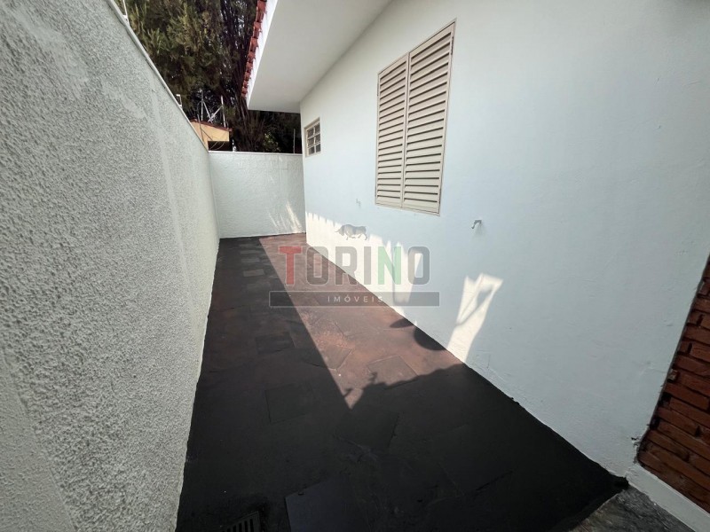 Casa para alugar com 3 quartos, 137m² - Foto 19