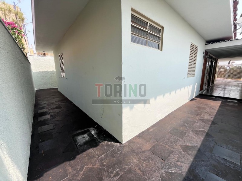 Casa para alugar com 3 quartos, 137m² - Foto 20