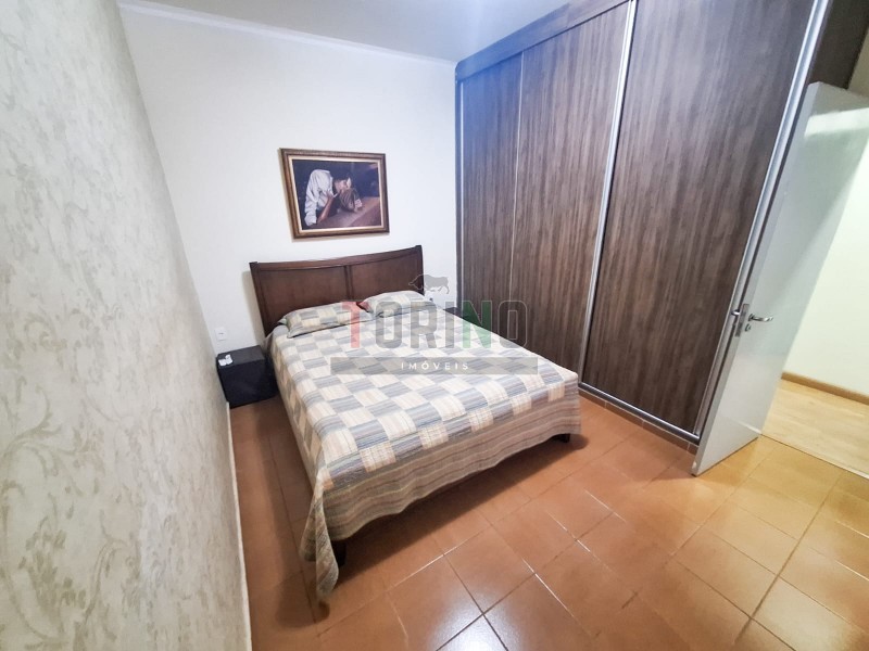 Casa à venda com 4 quartos, 267m² - Foto 12