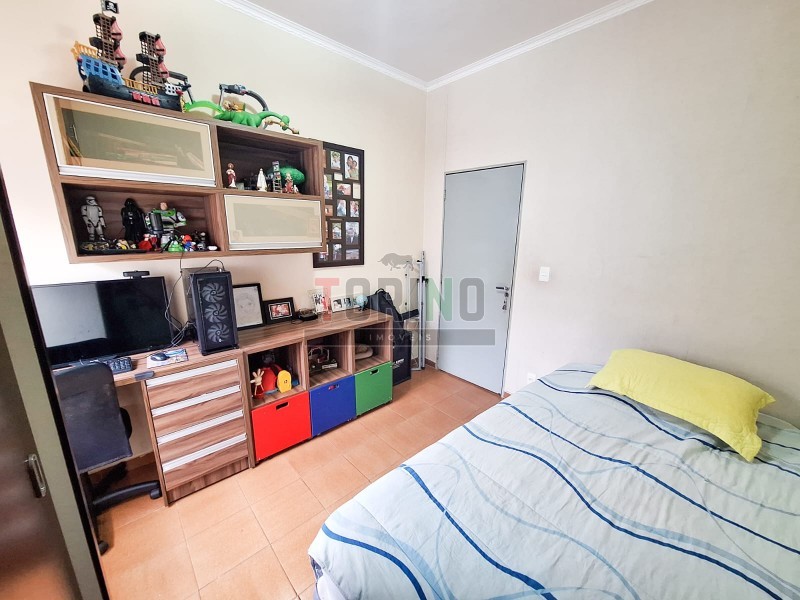 Casa à venda com 4 quartos, 267m² - Foto 10