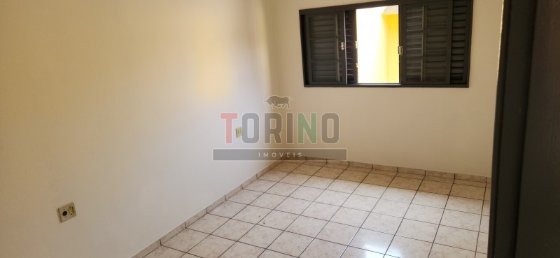 Casa para alugar com 1 quarto, 40m² - Foto 5