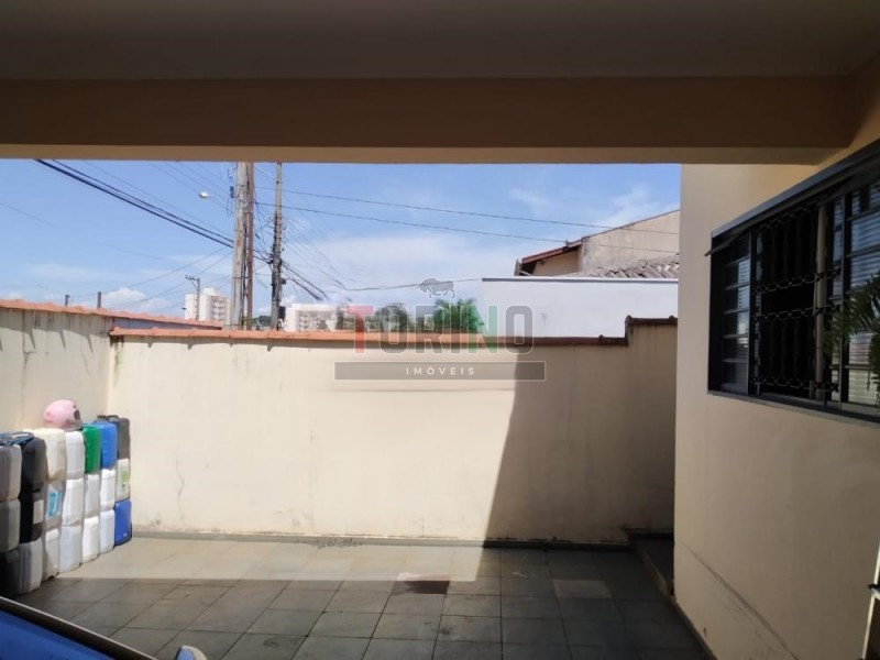 Casa à venda com 4 quartos, 185m² - Foto 20