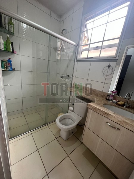 Casa à venda com 2 quartos, 160m² - Foto 5