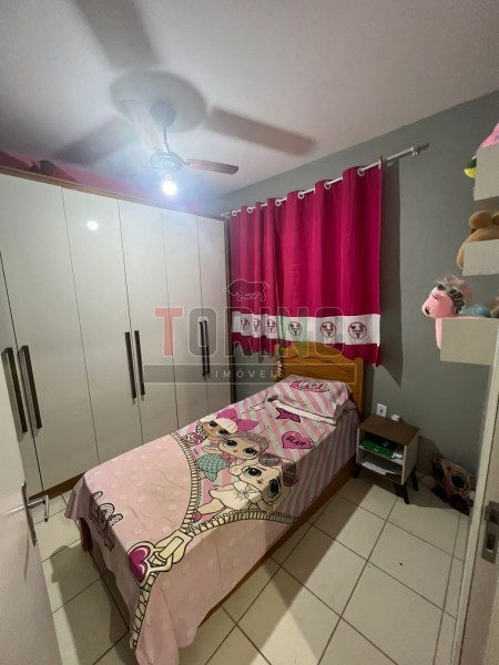 Casa à venda com 2 quartos, 160m² - Foto 3