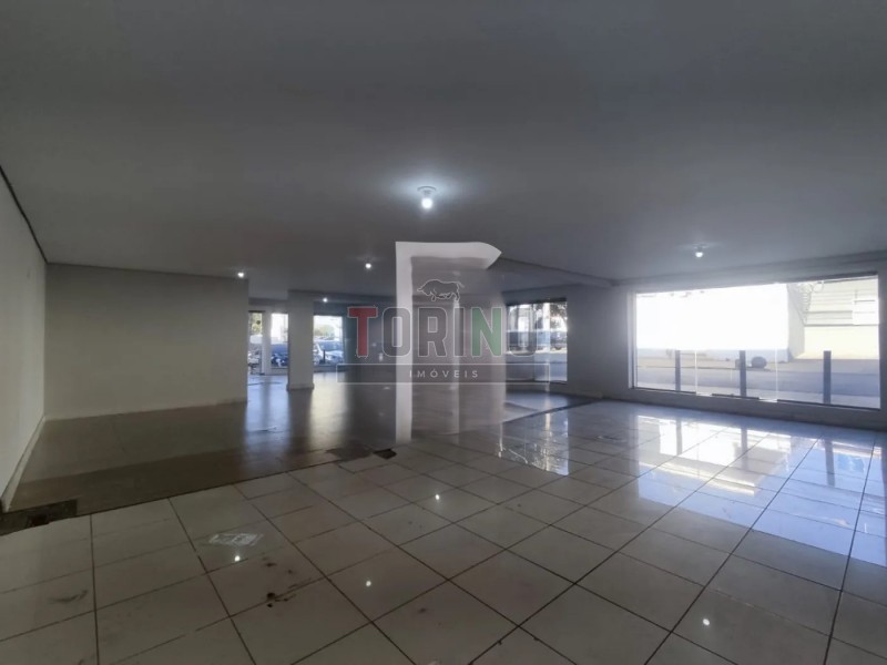 Loja-Salão para alugar, 443m² - Foto 2