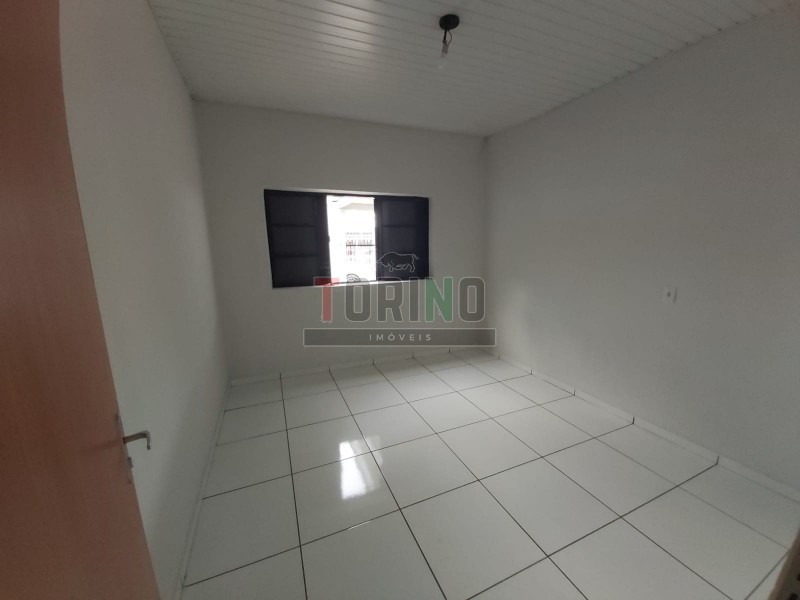 Casa para alugar com 2 quartos, 78m² - Foto 14