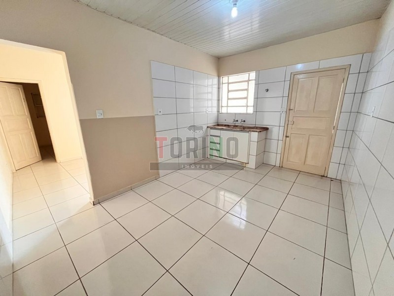 Casa para alugar com 1 quarto, 49m² - Foto 2