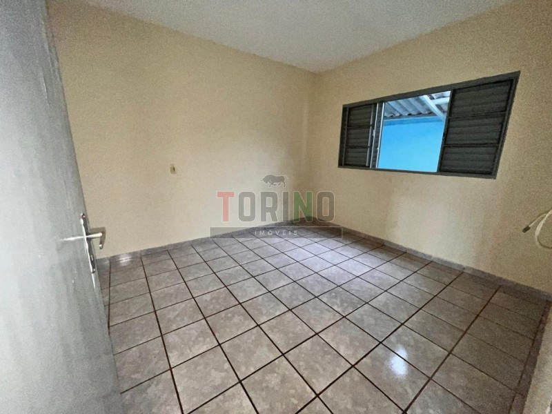 Casa para alugar com 2 quartos, 102m² - Foto 8