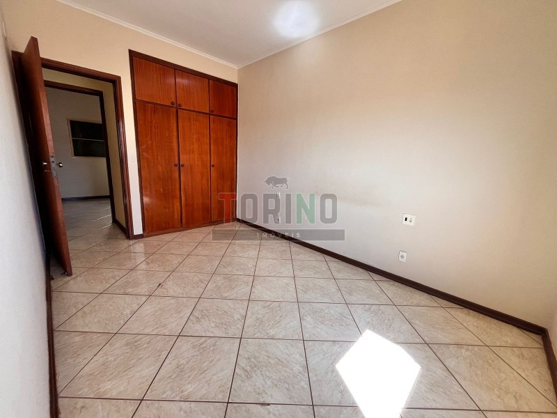 Apartamento à venda e aluguel com 3 quartos, 156m² - Foto 8