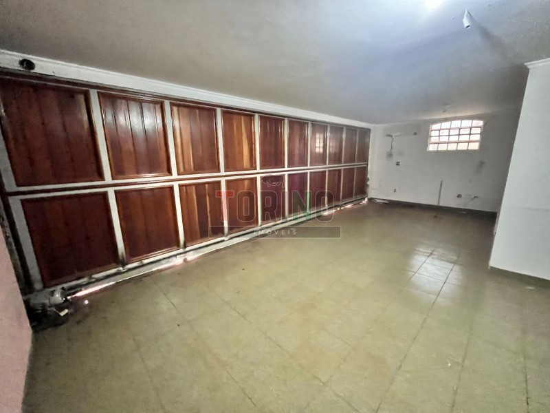 Casa para alugar com 20 quartos, 1457m² - Foto 65