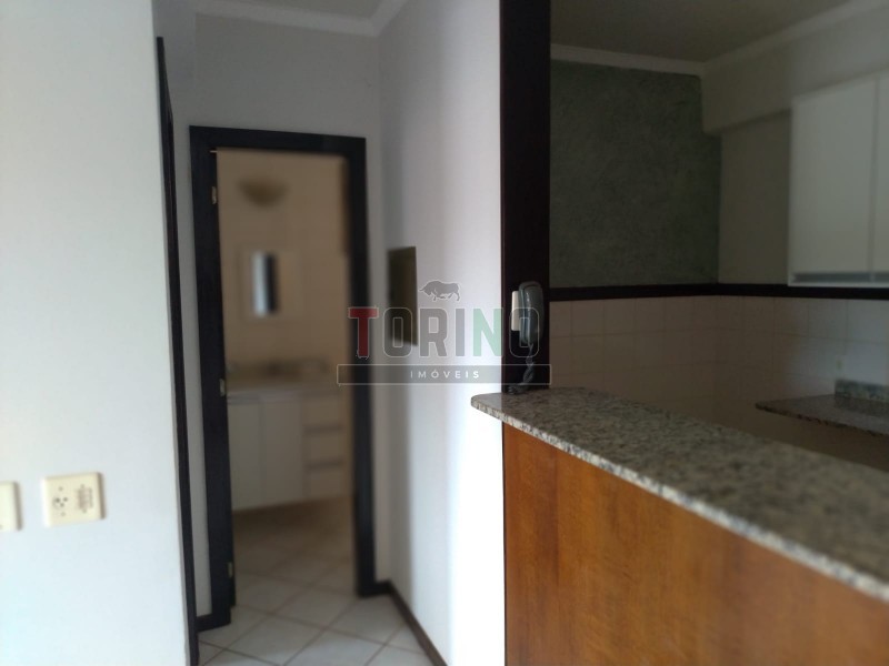 Apartamento para alugar com 1 quarto, 84m² - Foto 1